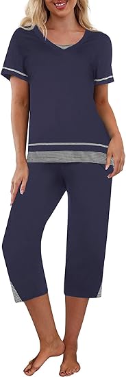 Ekouaer Capri Pajama Sets for Women Short Sleeve Tops Sleepwear Sleep Sets Pjs Sets Soft Two Piece Loungewear Sets Black XL