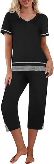 Ekouaer Capri Pajama Sets for Women Short Sleeve Tops Sleepwear Sleep Sets Pjs Sets Soft Two Piece Loungewear Sets Black XL