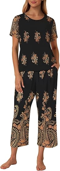 Ekouaer 2 Piece Women's Short Sleeve Capri Lounge Set Soft Mumu Pajama Sets with Pockets Loose Sleepwear Lightweight Homewear