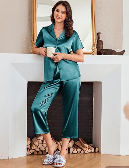 Ekouaer Womens Satin Pajamas Silk Capri Pjs 2 Piece Lounge Sets Short Sleeve Button Down Sleepwear