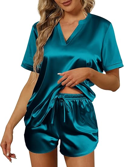 Ekouaer Silk Pajamas for Women Short Sleeve Satin Sleepwear Two-piece Pjs Set Soft V Neck Loungewear