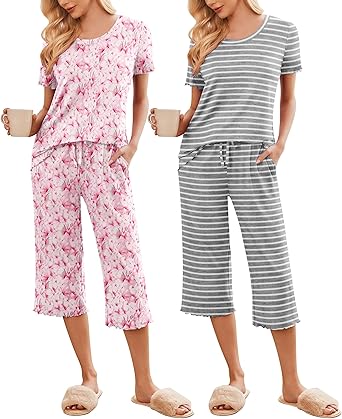 Ekouaer 2 Pack: Women's Pajamas Set Short Sleeve Sleepwear Capri Pants Pjs Soft Loungewear with Pockets