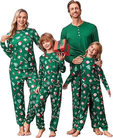 Ekouaer Family Christmas Pajamas Matching Sets Womens Mens Pjs Long Sleeve Sleepwear Holiday Lounge Sets