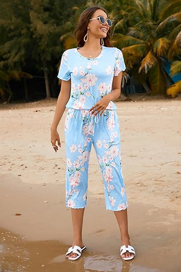 Ekouaer Capri Pajamas for Women Soft Pjs Set Short Sleeve Tee Top Loungewear Soft 2 Piece Sleepwear