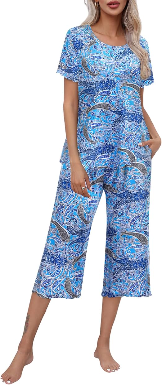 Ekouaer Capri Pajamas for Women Soft Pjs Set Short Sleeve Tee Top Loungewear Soft 2 Piece Sleepwear