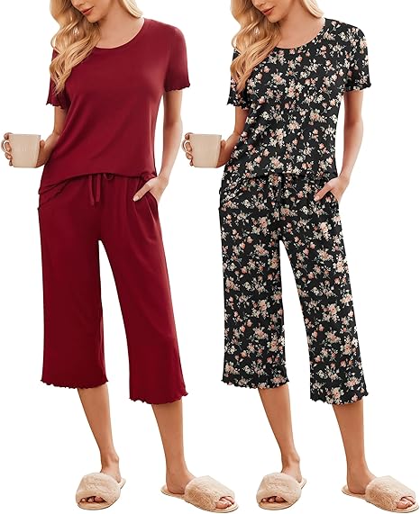 Ekouaer 2 Pack: Women's Pajamas Set Short Sleeve Sleepwear Capri Pants Pjs Soft Loungewear with Pockets