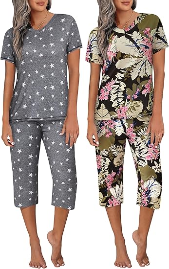 Ekouaer 2 Pack Women's Pajamas Short Sleeve Sleepwear Tops and Capri Pants Pjs