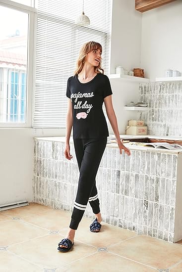 Ekouaer Womens Pajamas Set 2 Piece Lounge Pj Set Short Sleeve Sleepwear Tops with Joggers Pants Loungewear Print Nightwear